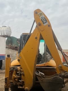 حفار جي سي بي, عرجا, للبيع, موديل 2008, 3 سي اكس, متوفر في الرياض