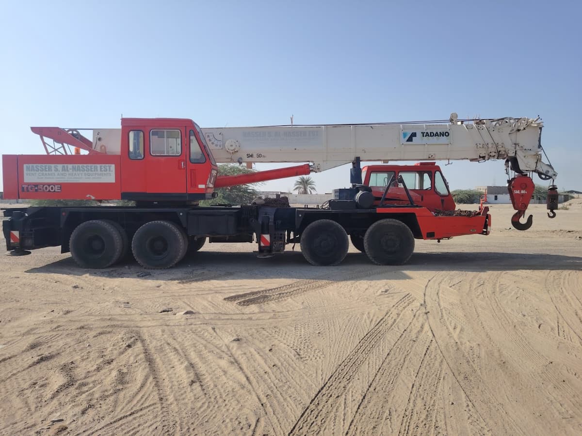 كرين موديل 2017, بحالة جيدة ,تدانو نيسان ,50 طن ,للبيع في تبوك