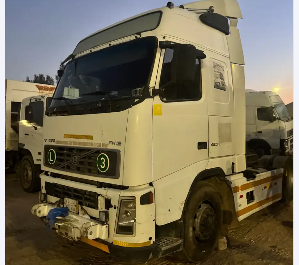 Volvo Trucks for Sell in Saudi Arabia, Volvo Truck for sell in Buraidah, Size 420, Engine Damage, Mob 00966554042827