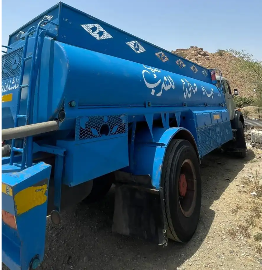 صهريج للبيع في السعودية, سيارة وايت للبيع  نوع بوز مكينة 24, جاهز للعمل, الوايت  للبيع في الطايف, موبايل 00966558153957
