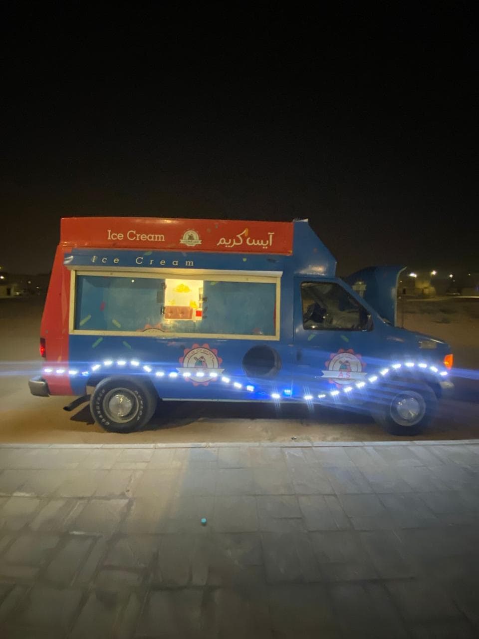 Ice Cream Truck for sell in Saudi Arabia, Ford Van Truck, Ice Cream Car Full Ready for Work