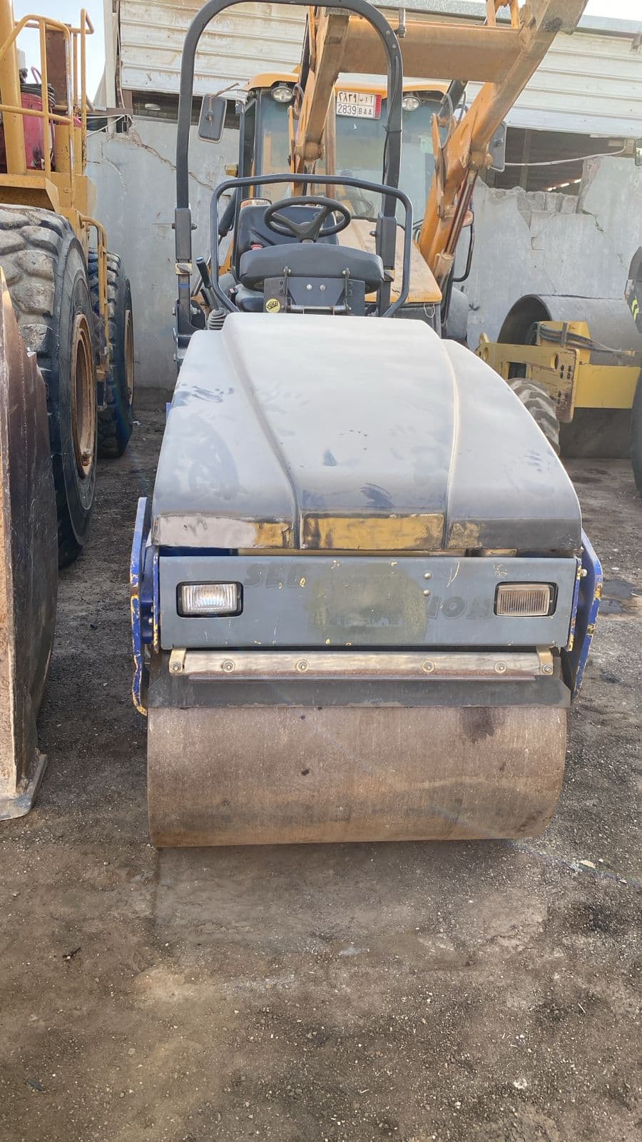 compactor roller in Saudi Arabia for sell, Size BW100, For sell Bomag, Riyadh